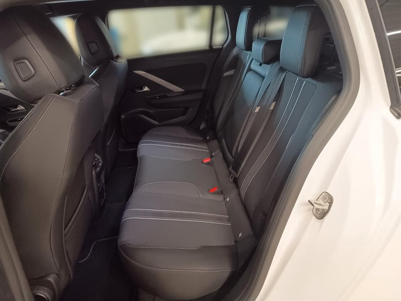 Fahrzeugabbildung Opel Astra L Sports Tourer GS/NAVI/Allwetter!
