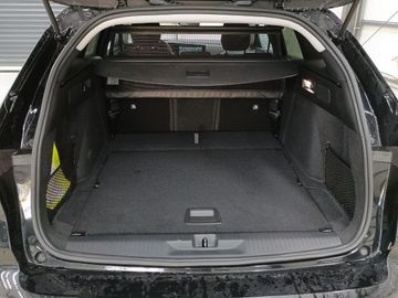 Fotografie des Opel Astra L ST Enjoy Navi Kamera LED Allwetterreifen