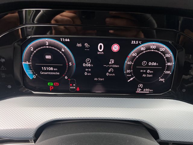 Golf VIII 2.0 TDI Goal DSG AHK ACC FACEL. LED