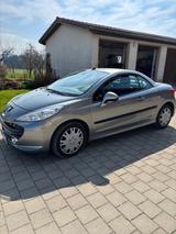 Peugeot 207 CC Sport 120 Sport - Peugeot 207: 207cc Sport