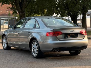 Audi A4 - 4