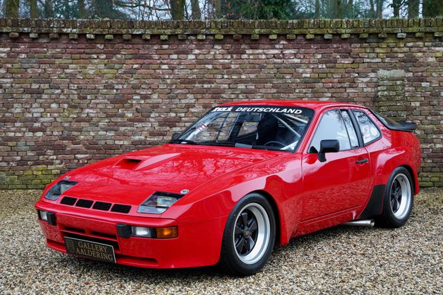 Porsche 924 Carrera GTS Club Sport 1 of 15 Certificated