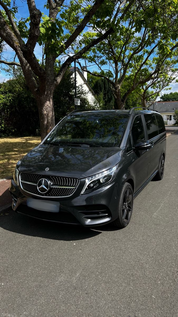 MERCEDES-BENZ V 300 d AVANTGARDE EDITION AMG LANG