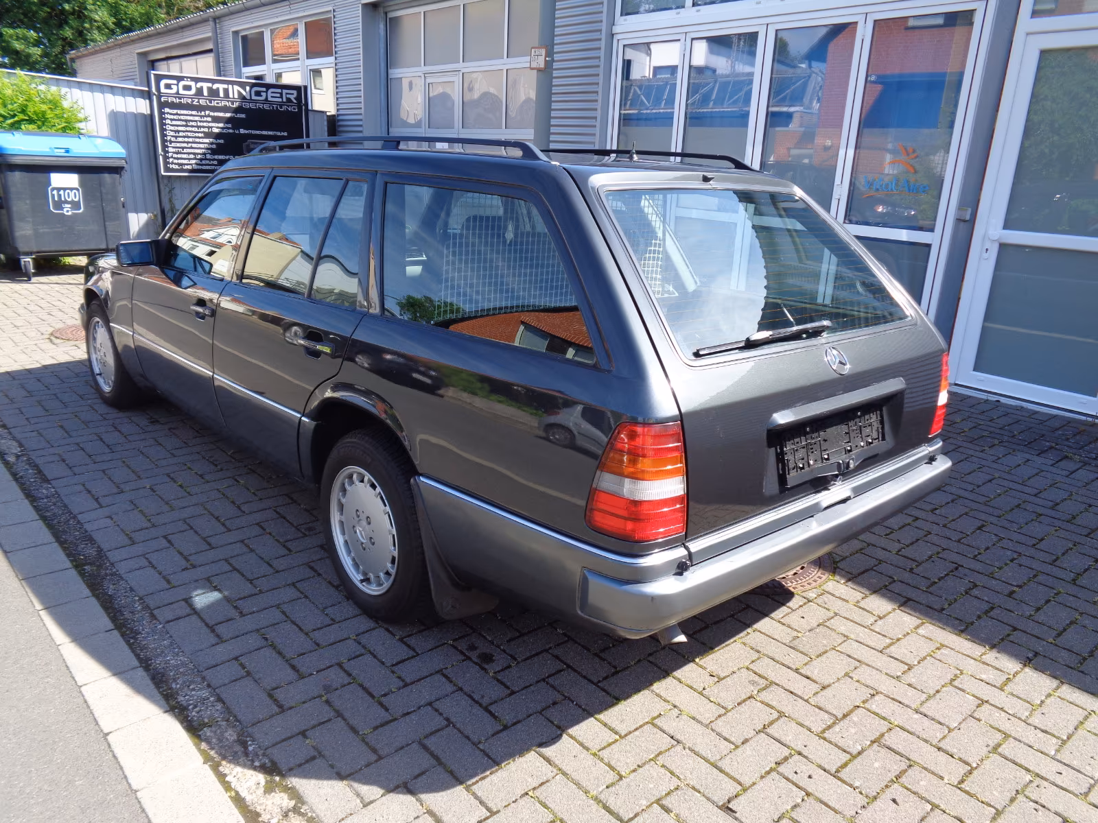 Mercedes-Benz 300 TE Automatic Klima 2. Hand Alu