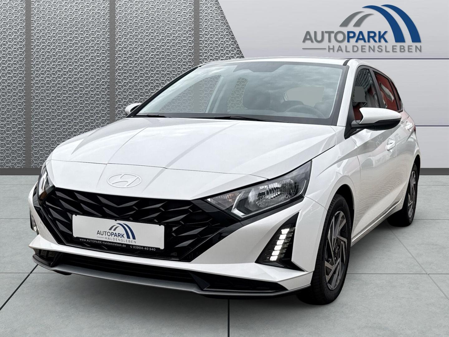 Hyundai i20 1.0 T-GDi 7DCT Navi CarPlay PDC CAM