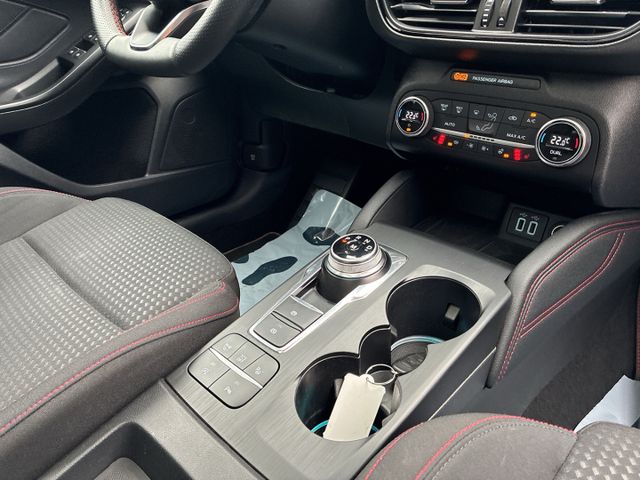 Ford Focus Turnier ST-Line X ACC+Kamera+Pano+LED+Navi