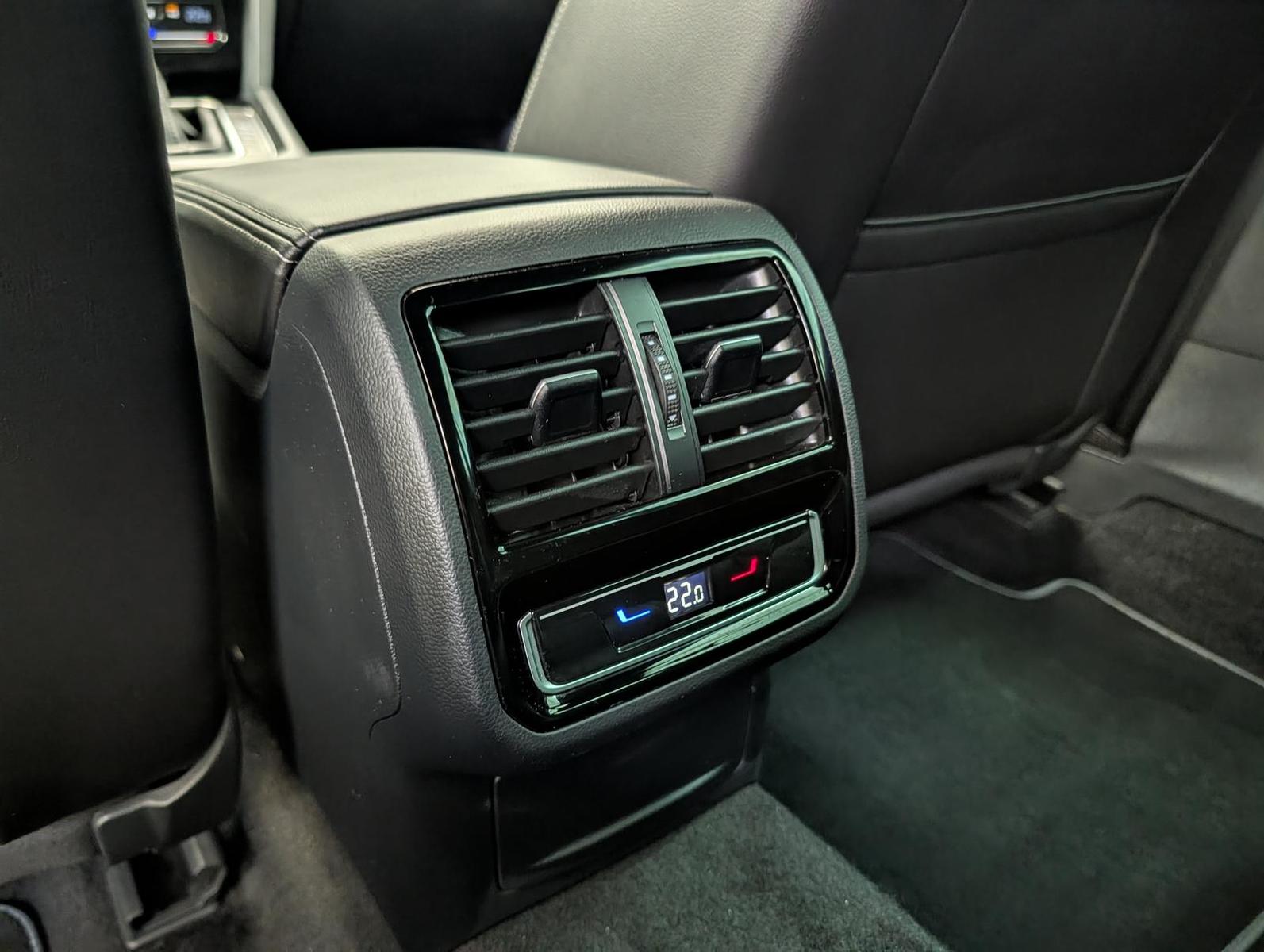 Volkswagen Passat 2.0 TDI DSG R-LINE AHZV IQ.Drive, миниатюра 14
