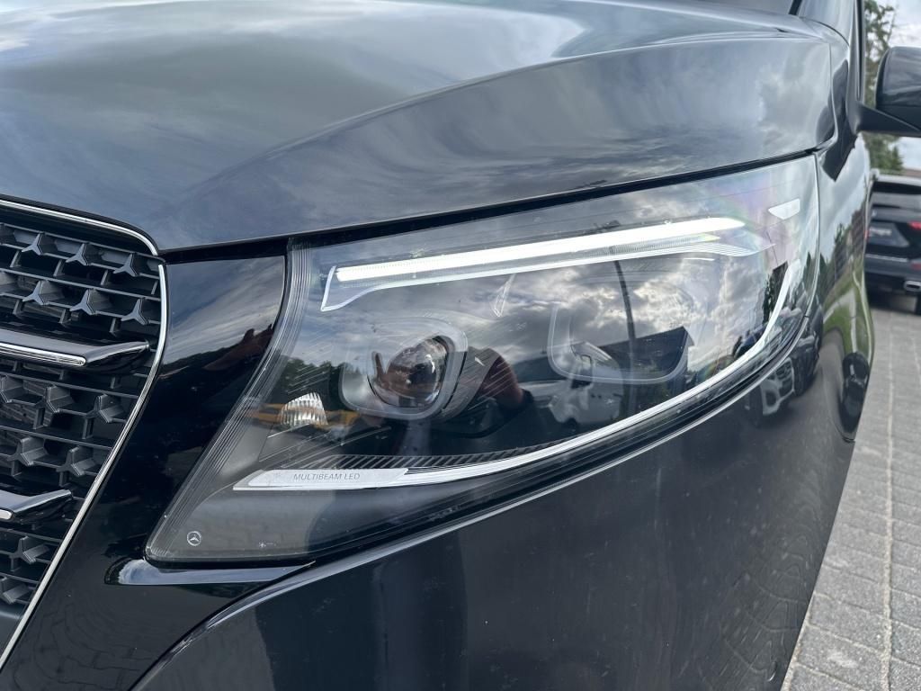 Fahrzeugabbildung Mercedes-Benz V 300 d STYLE Lang AHK SHZ STH KlimaA KAM BremsA