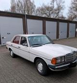 Mercedes-Benz Mercedes Benz W123 Diesel weiß 240 D - Mercedes-Benz 190 aus 1984