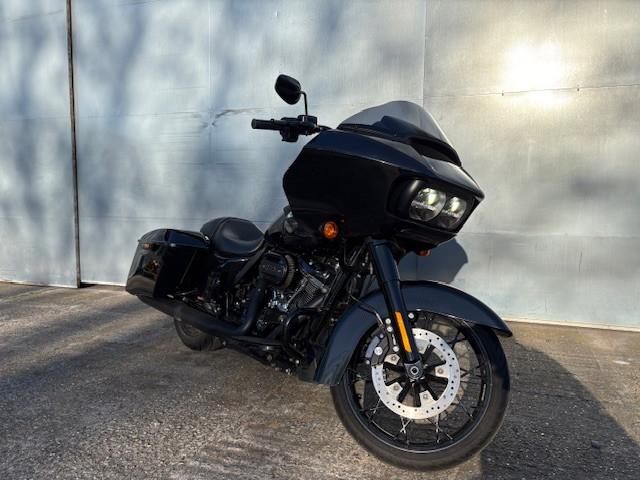 Harley-Davidson Road Glide Special 114