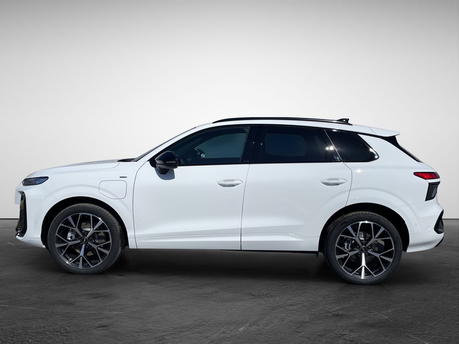 Audi Q3 SUV e-hybrid S tronic S line  AHK Standheiz N foto 3