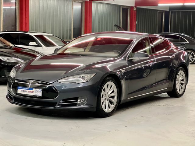 Tesla S 85 Luft 7Sitze Autopilot Winterpak Kamera MWST