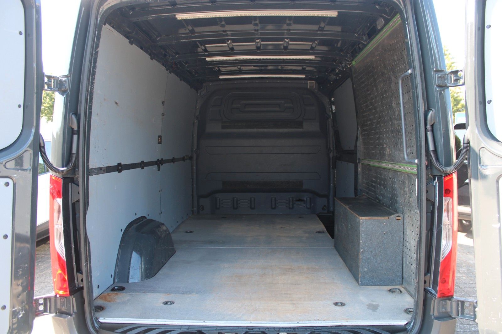 Fahrzeugabbildung Mercedes-Benz Sprinter 314 Kasten L2 H2 AHK Kamera Kunstleder