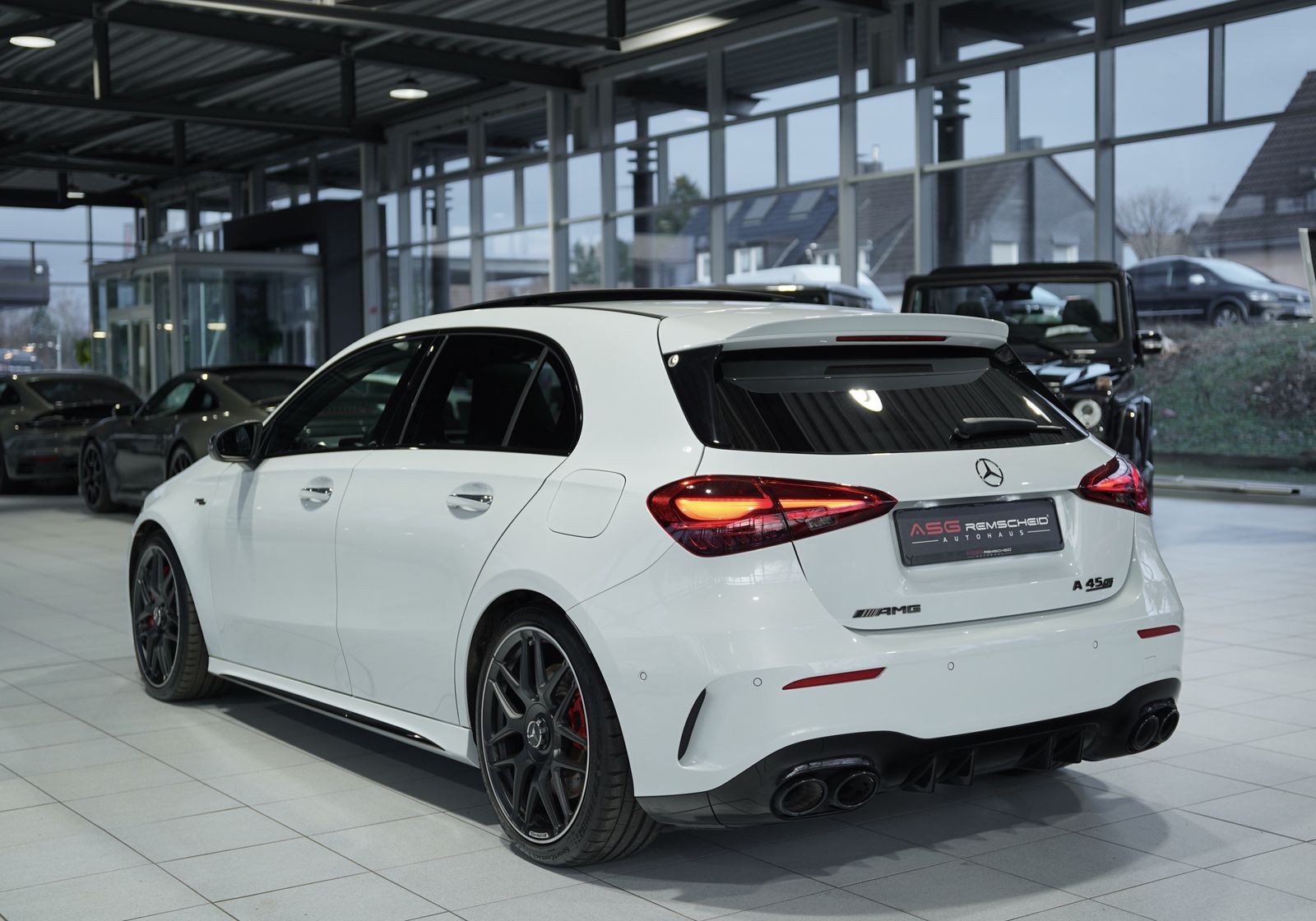 Mercedes Benz A 45 Amg