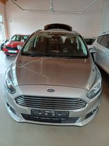 Ford S-Max 2,0 EcoBoost 176kW Titanium Automatik ... - Ford S-Max mit Benzin-Antrieb: Kleinbus, 2.0
