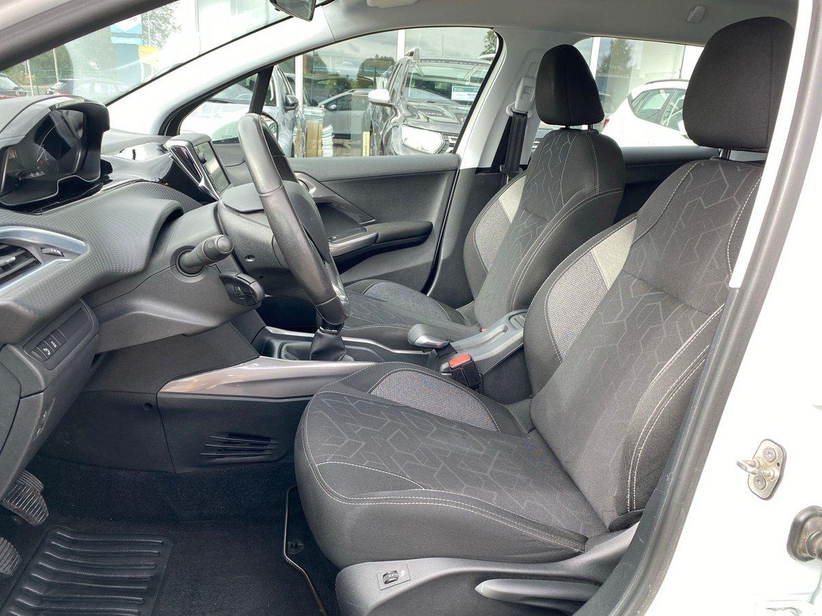 Peugeot 2008 1.2 PURETECH 82 ACTIVE KLIMA+SHZ+BLUETOOTH