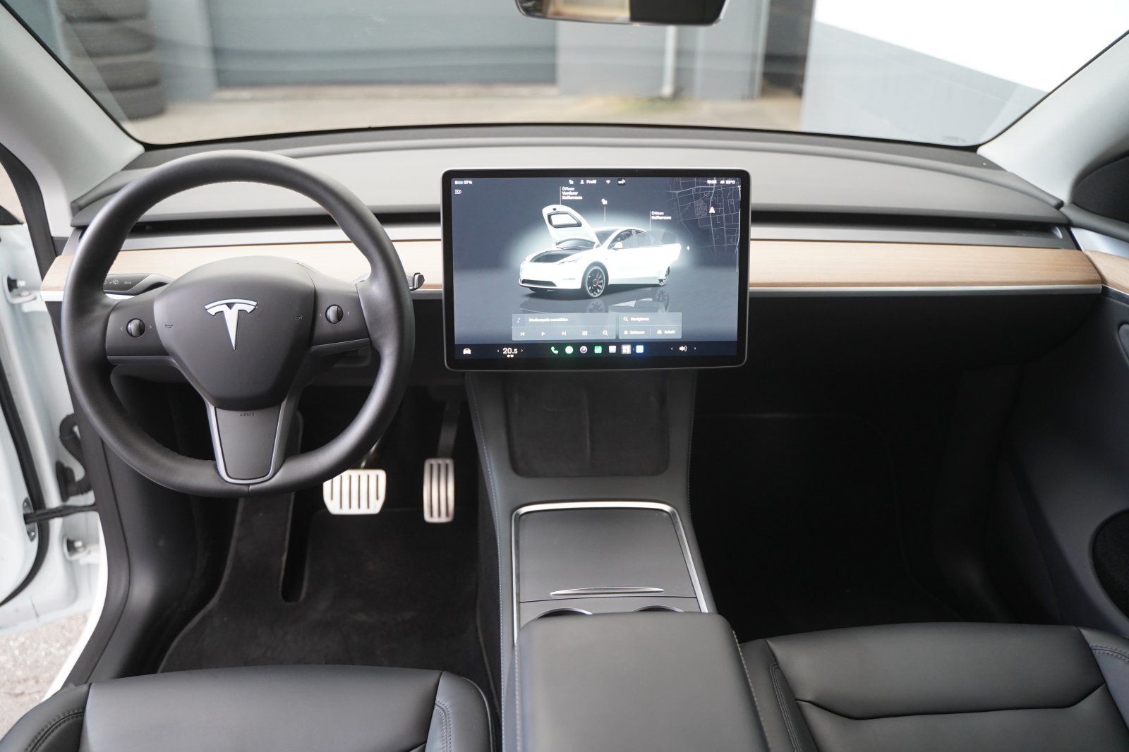 Tesla Model Y Performance EAP enhanced autopilot foto 2