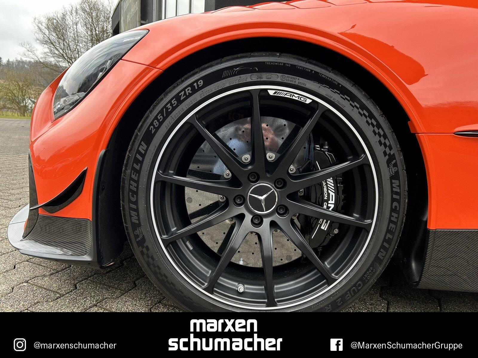 Mercedes-Benz AMG GT Black Series Schalensitz+Carbon+Magmabeam