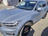 Volvo XC40 B5 AWD Inscription Standheizung; 8- fach be - Volvo: A40f