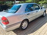Mercedes-Benz C 180 ELEGANCE Elegance - Mercedes-Benz 180 aus dem Jahr 1994