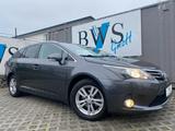 Toyota Avensis Kombi Life - gebrauchte Toyota Avensis aus dem Jahr 2013