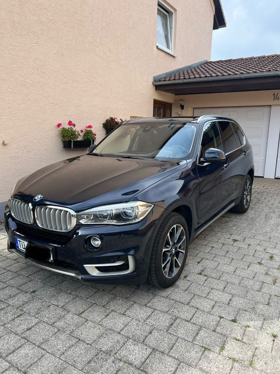 Image of BMW X5