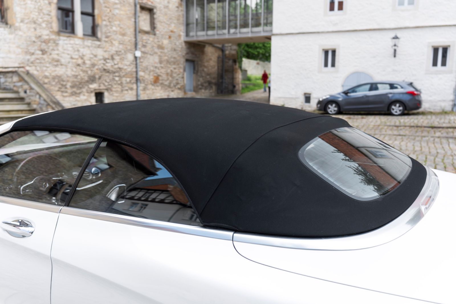 Fahrzeugabbildung Mercedes-Benz S 560 CABRIOLET BURMESTER 360° ACC MASSAGE LED