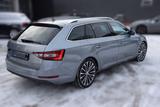 Skoda Superb 2.0 TSI 162kW DSG L&K Combi, 1 Hd - Skoda Superb mit Benzin-Antrieb: Kombi, Automatik