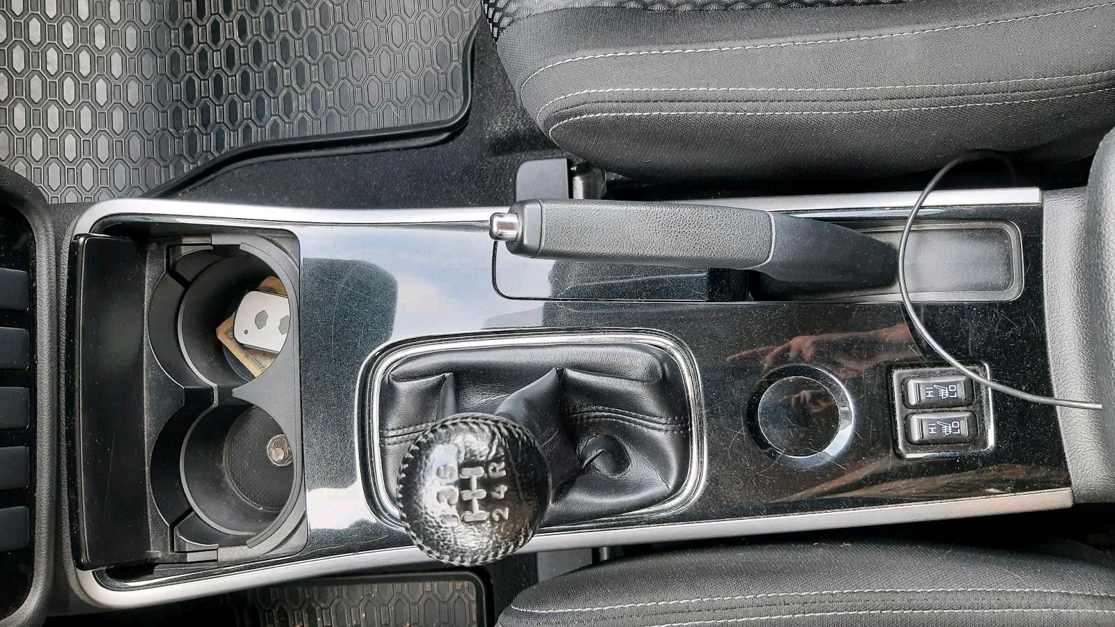 AUDI Mitzubishi Aoutlander 3