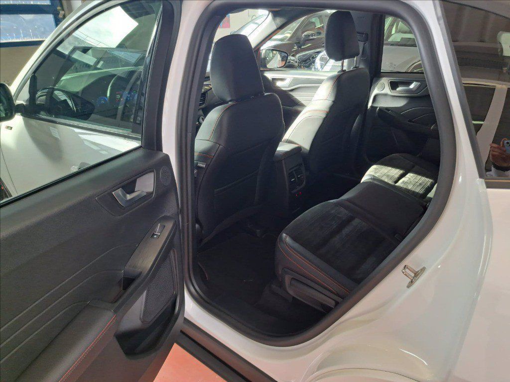 Ford FORD Kuga 2.5 phev ST-Line X 2wd 225cv cvt del 2 imagem 3