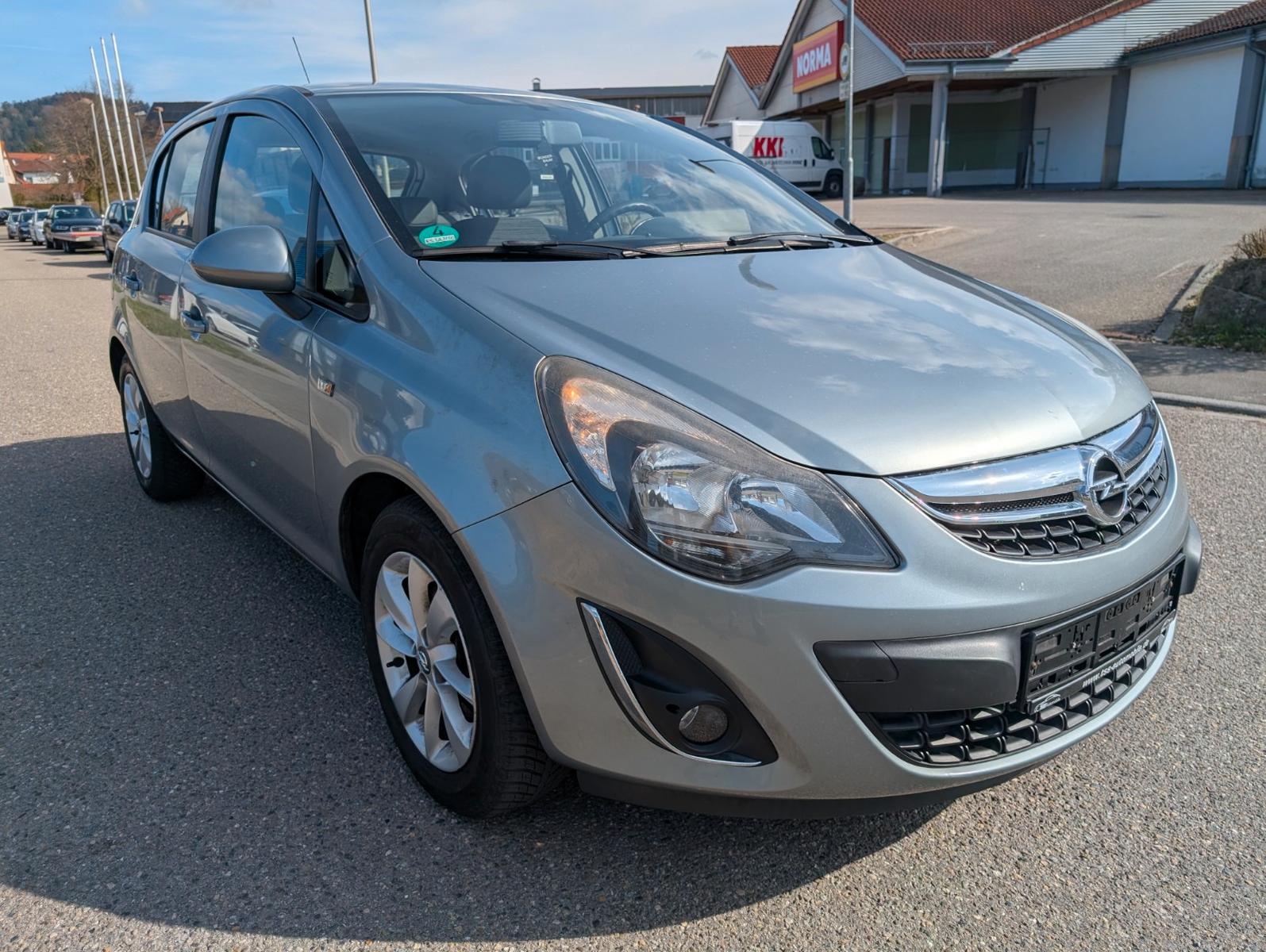 Opel Corsa D 1,2 16V Energy