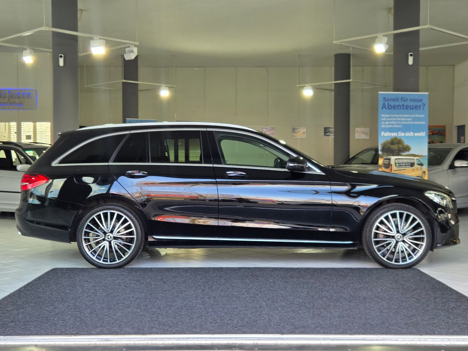 Mercedes-Benz C 220d T 4M AVANTGARDE PANO RFK foto 4