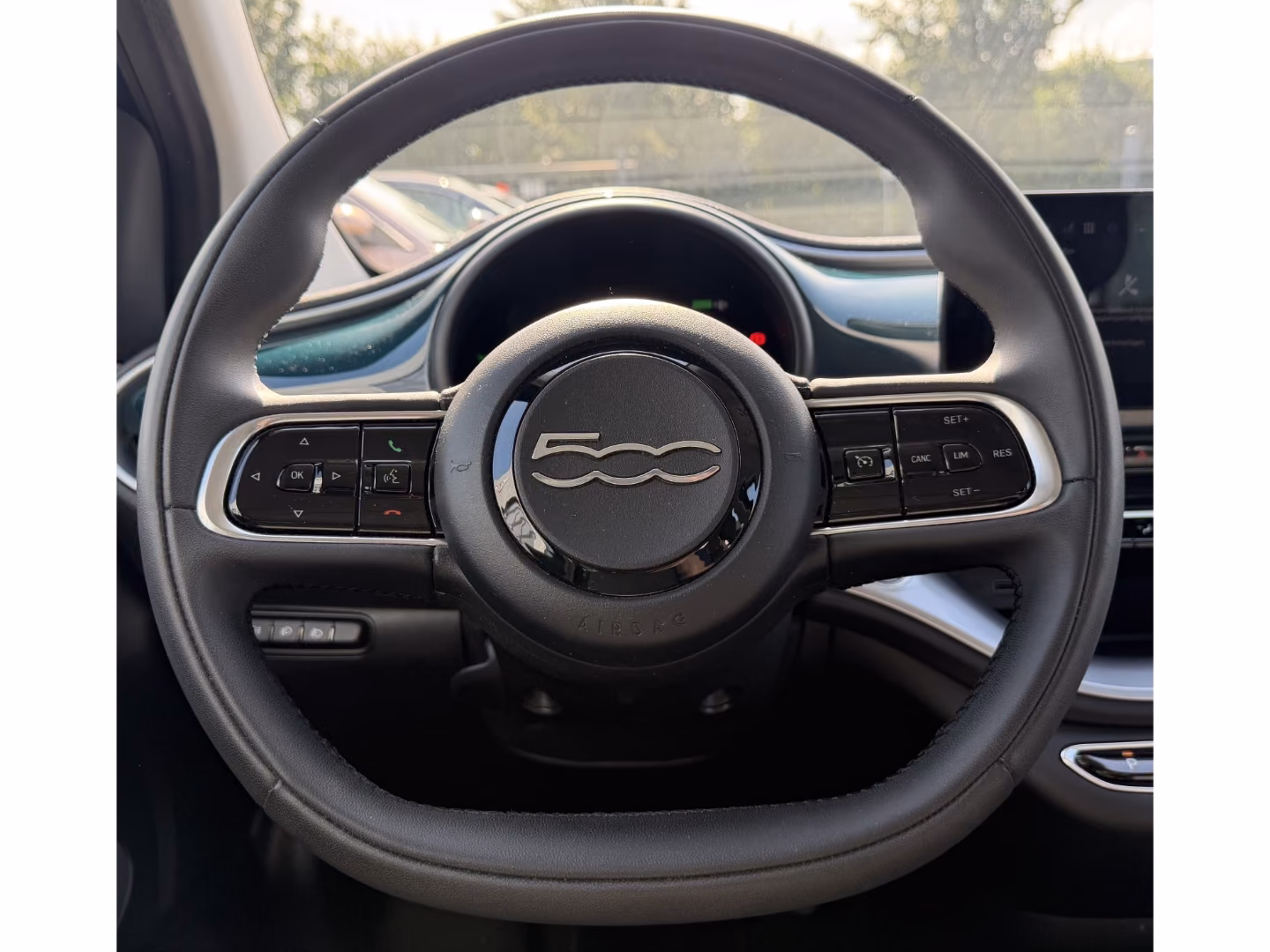 Fiat 500e e Icon *Sitzheizung *Apple Car Play *Tempom