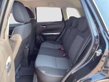 Fotografie 13 des Suzuki Vitara 1.4 Hybrid 'Comfort' | LED | NAVI