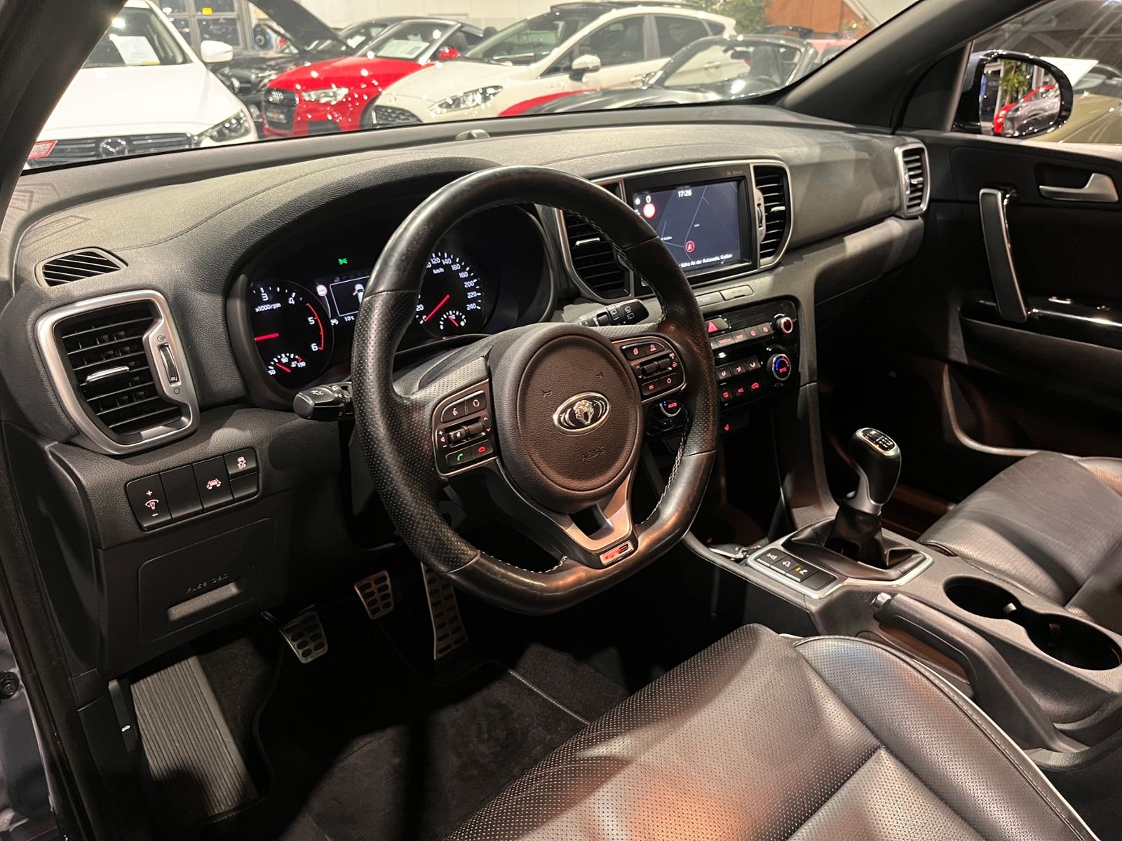 Fahrzeugabbildung Kia Sportage GT-Line 4WD JBL XEN LEDER NAV SHZ
