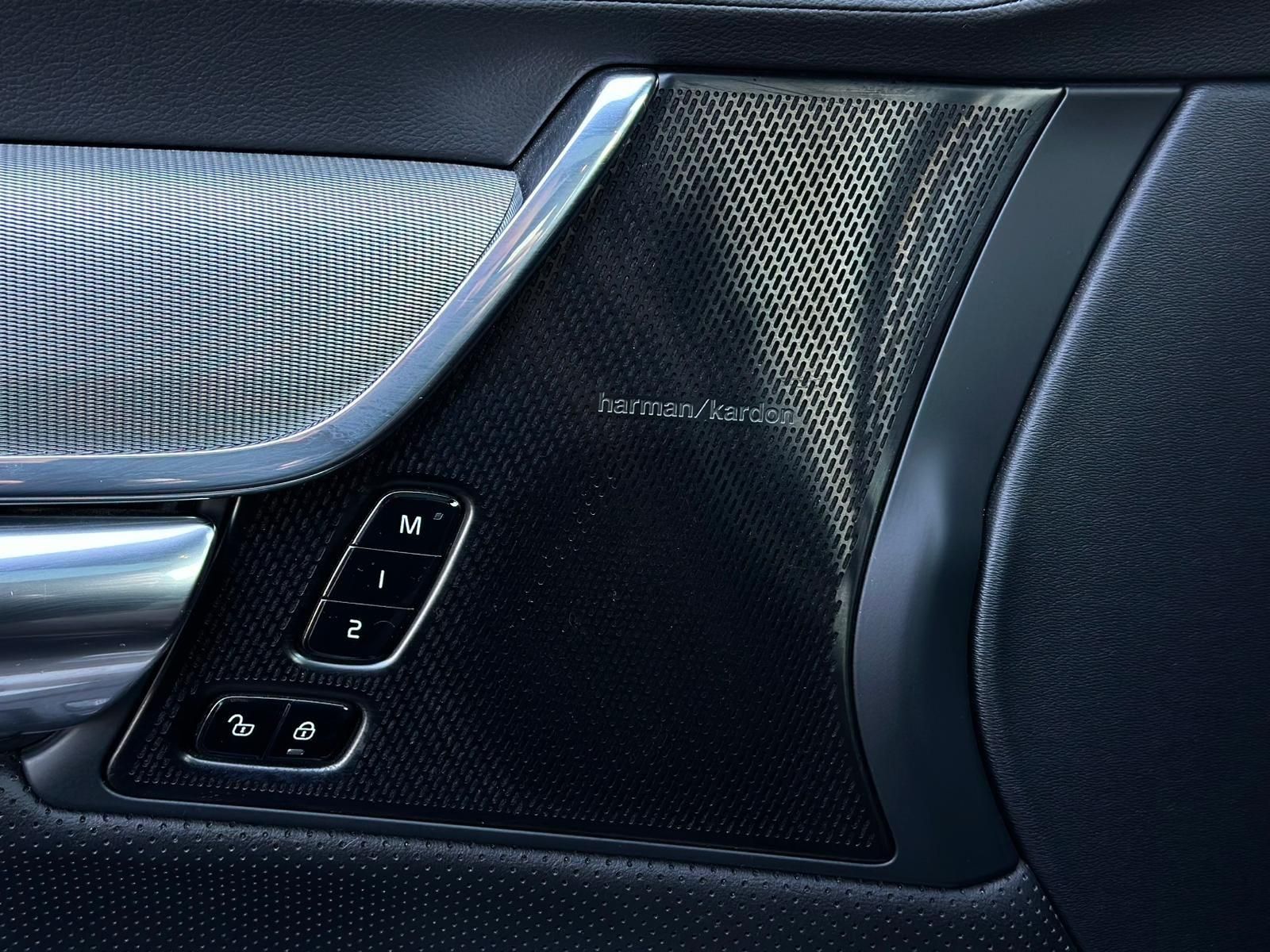 VOLVO V90 D4 R DESIGN* LED#SHZ#FH#PANO#ACC#NAV#KEYLESS - Image 22