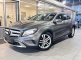Mercedes-Benz GLA 180 Urban 7G-Tronic BI-XENON NAVI KAMERA PDC - Mercedes-Benz GLA 180 Gebrauchtwagen