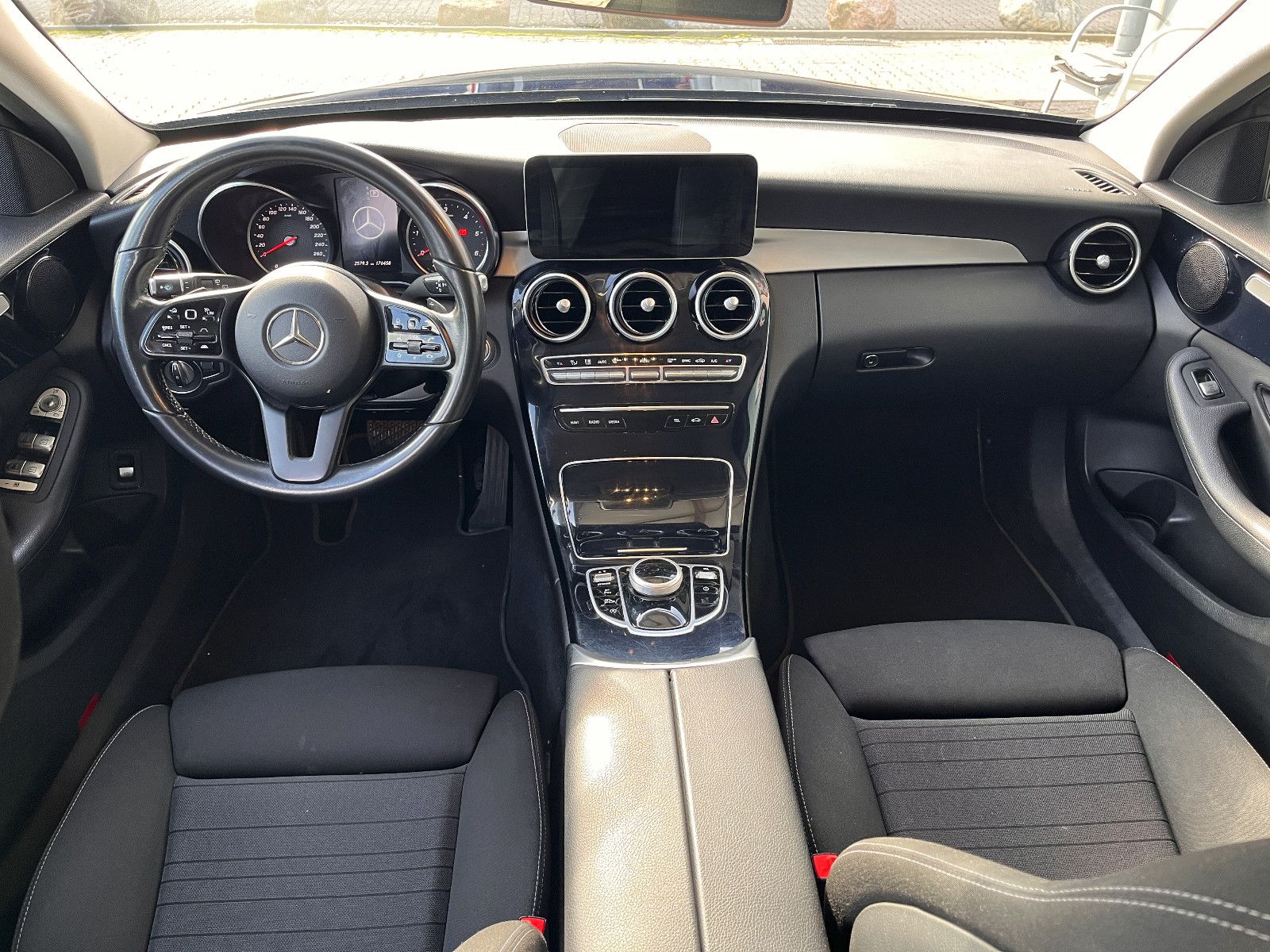 Fahrzeugabbildung Mercedes-Benz C 220 C T-Modell C 220 d
