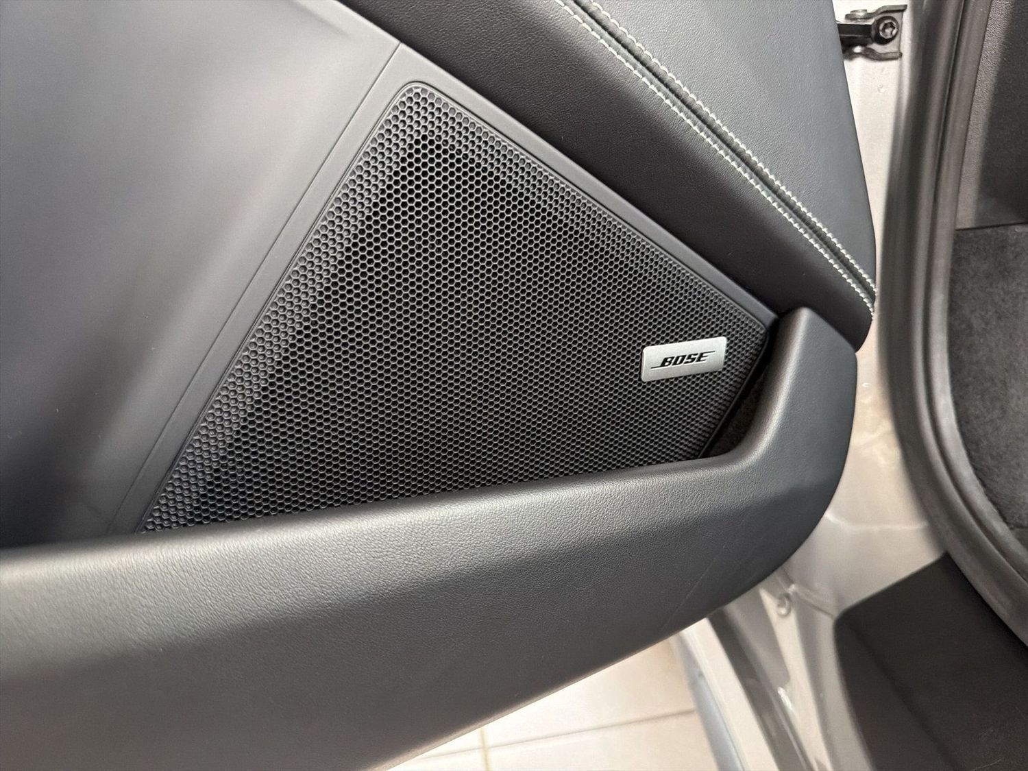 Porsche 992 Turbo Cabriolet BOSE PASM 360 APPROVED 5 27 foto 9