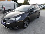 Toyota Avensis 2,0-l-D-4D Edition-S Touring Sports/AHK - Toyota Avensis mit Diesel-Antrieb: 2.2