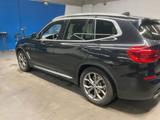 BMW X3 xDrive 20i xLine AHK*PANO*360KAM*ACC - BMW X3 xLine mit Benzin-Antrieb