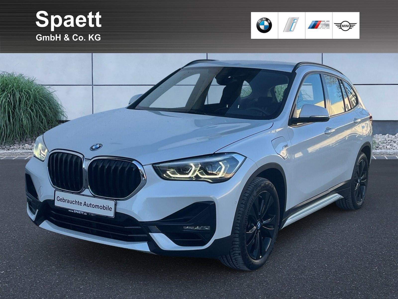 BMW X1 xDrive25e Sport Line LED RFK Navi AHK