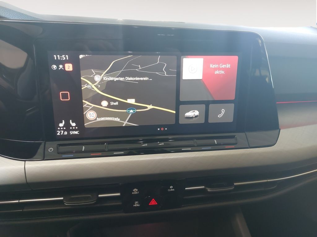 Fahrzeugabbildung Volkswagen Golf 1.5 TSI Life LED Rear View