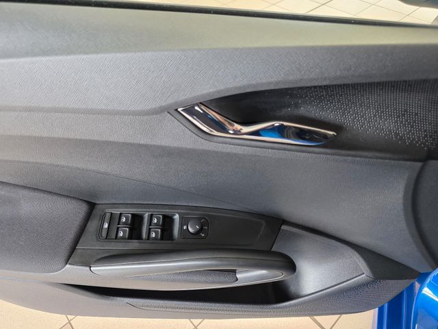 SKODA Fabia — Foto 11
