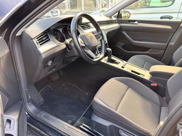 Volkswagen Passat Variant - 7