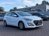 Hyundai i30 cw blue Style - Hyundai i30: Cw Style