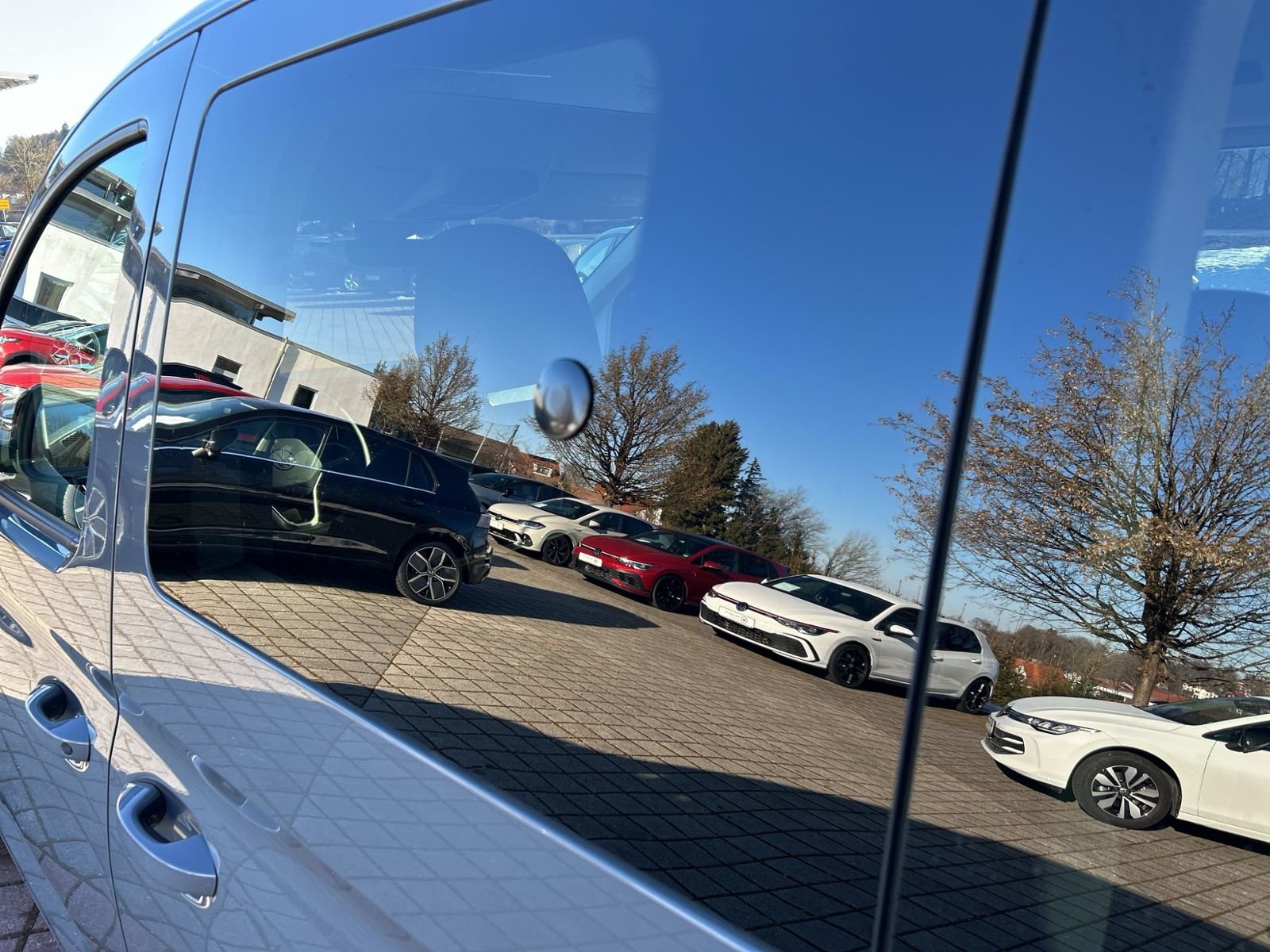 Caddy 1.5 TSI Dark Label, Discover Media, Cool&S