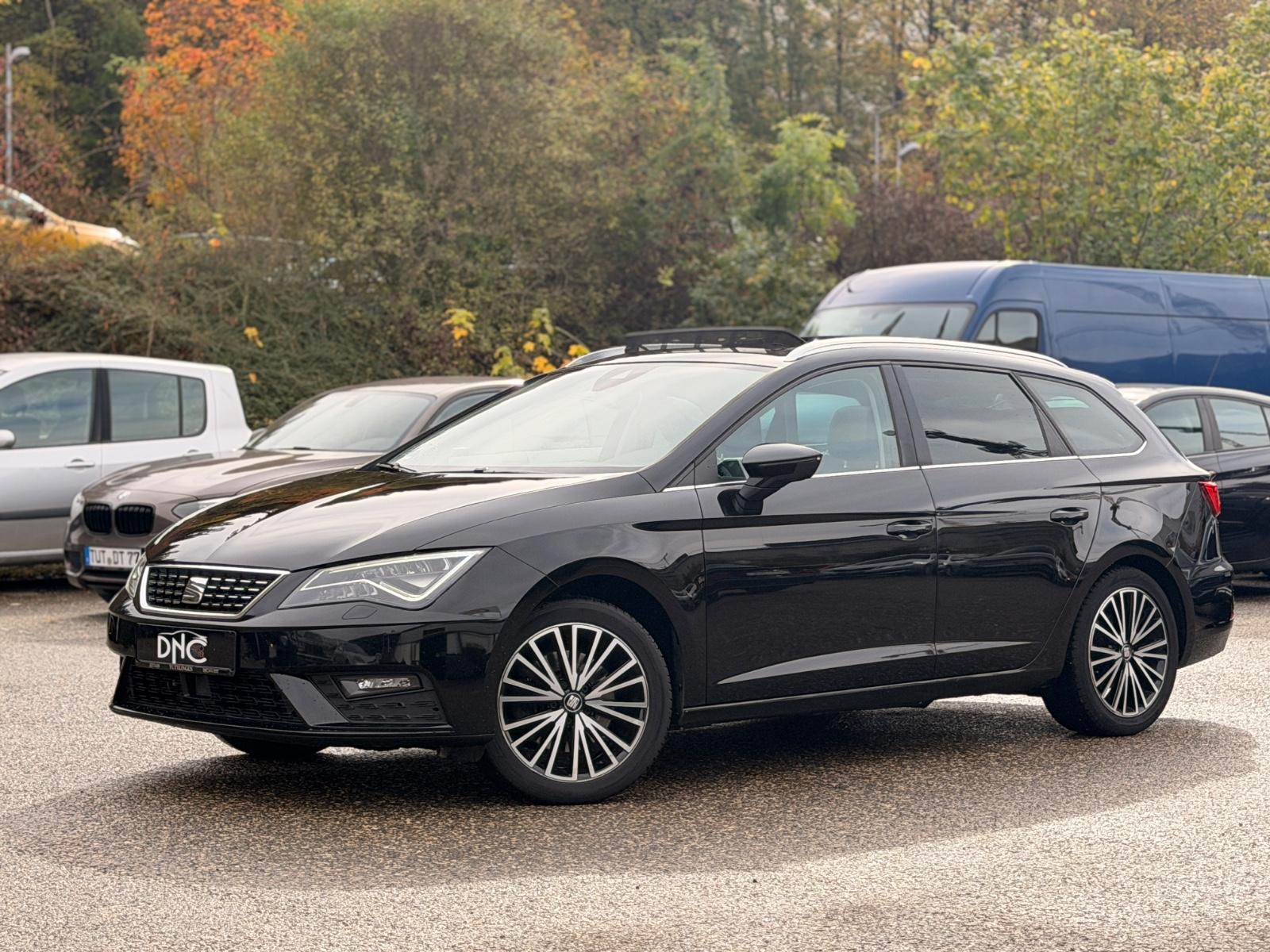 Seat LeonST Xcellence/PANO/8-FACH/AHK/LEDER