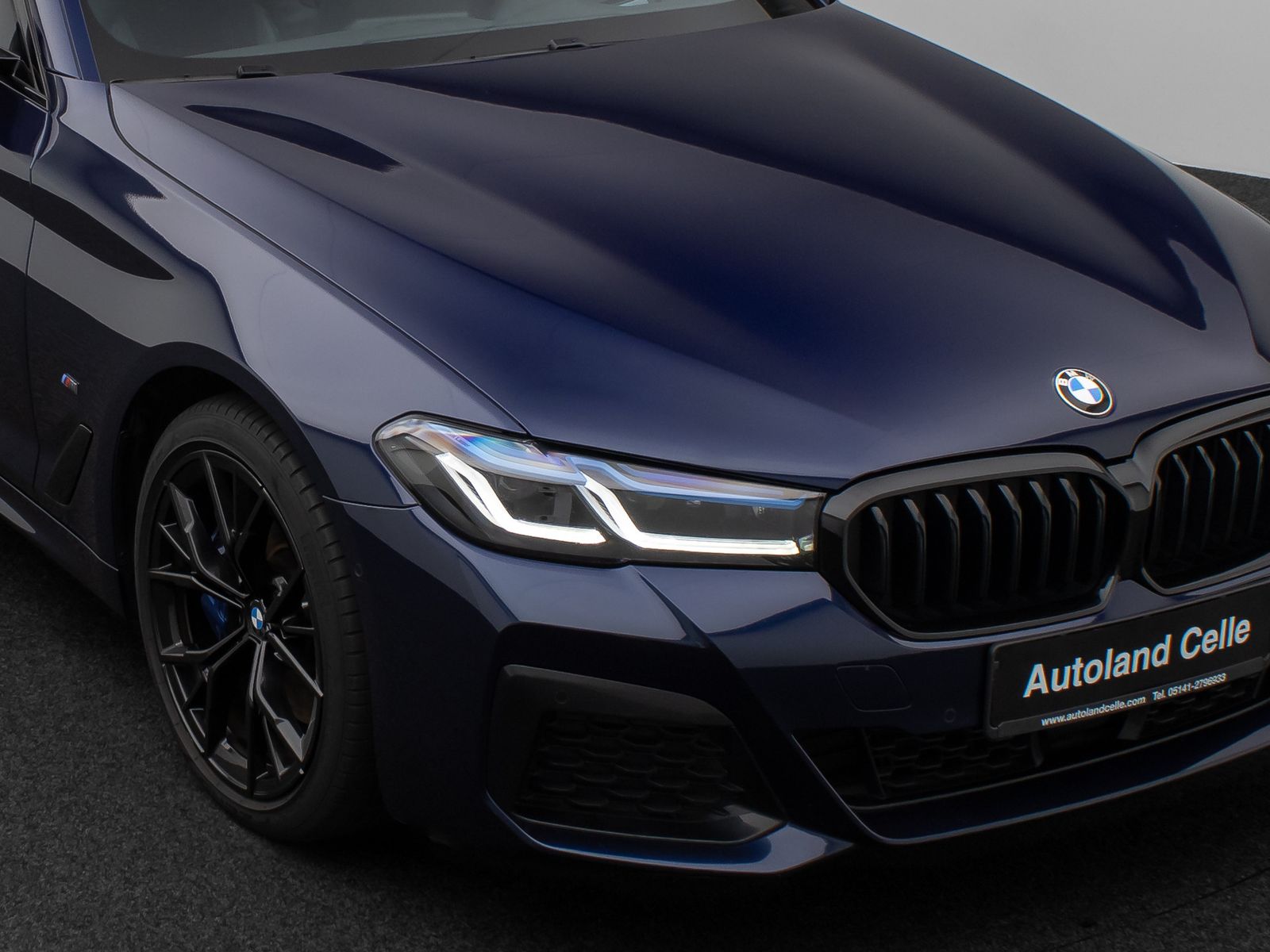 Fahrzeugabbildung BMW 520d xD M Sport FondEnt DAB Kamera Laser H/K 19"