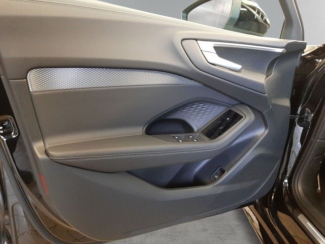 Fahrzeugabbildung Audi A5 Limousine S line TFSI Navi elekHeck Leder